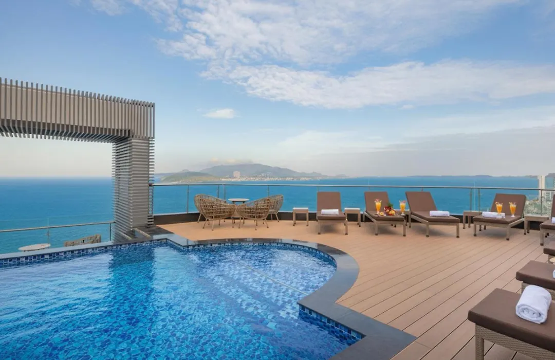 Comodo Nha Trang Hotel-1